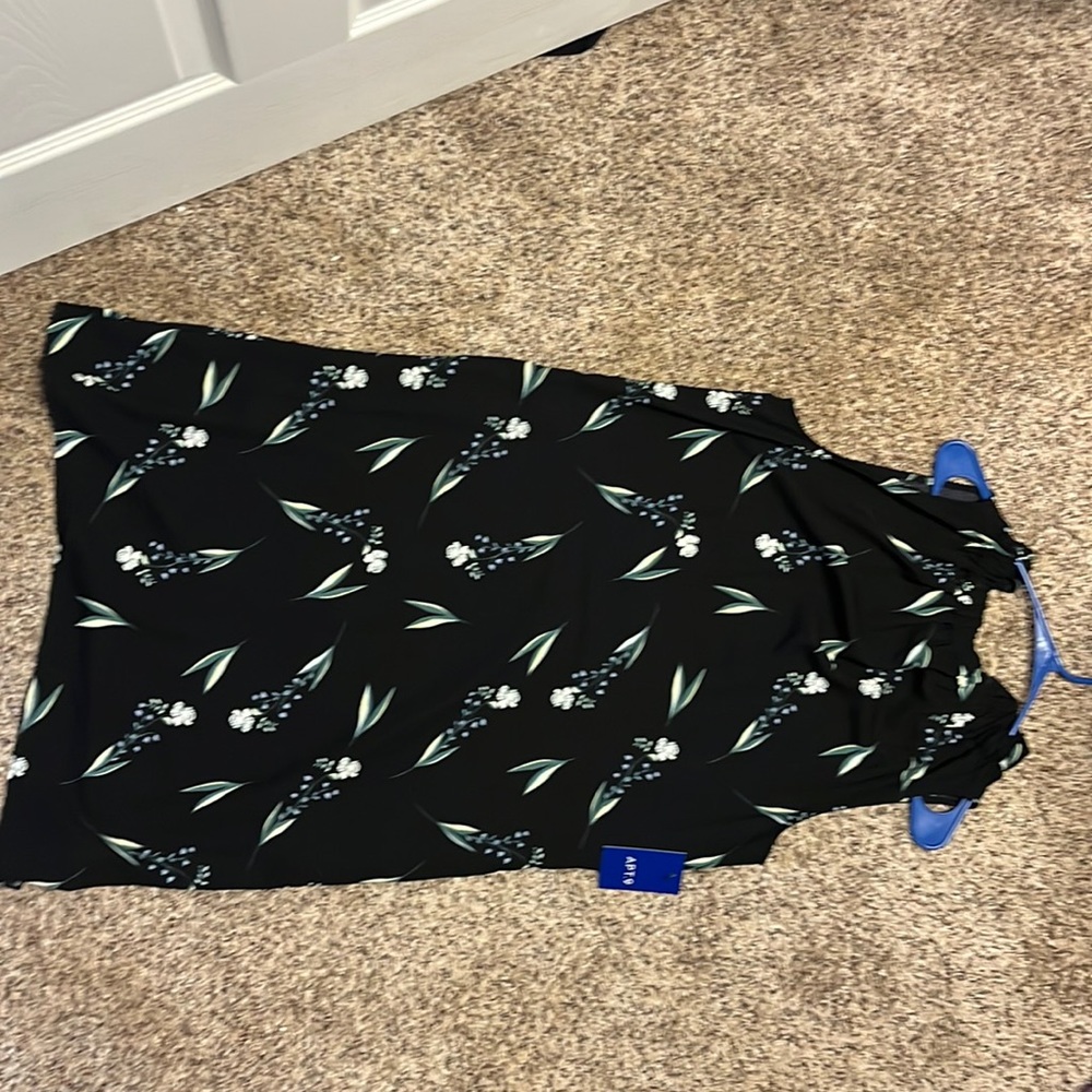 APT. 9 Dress
